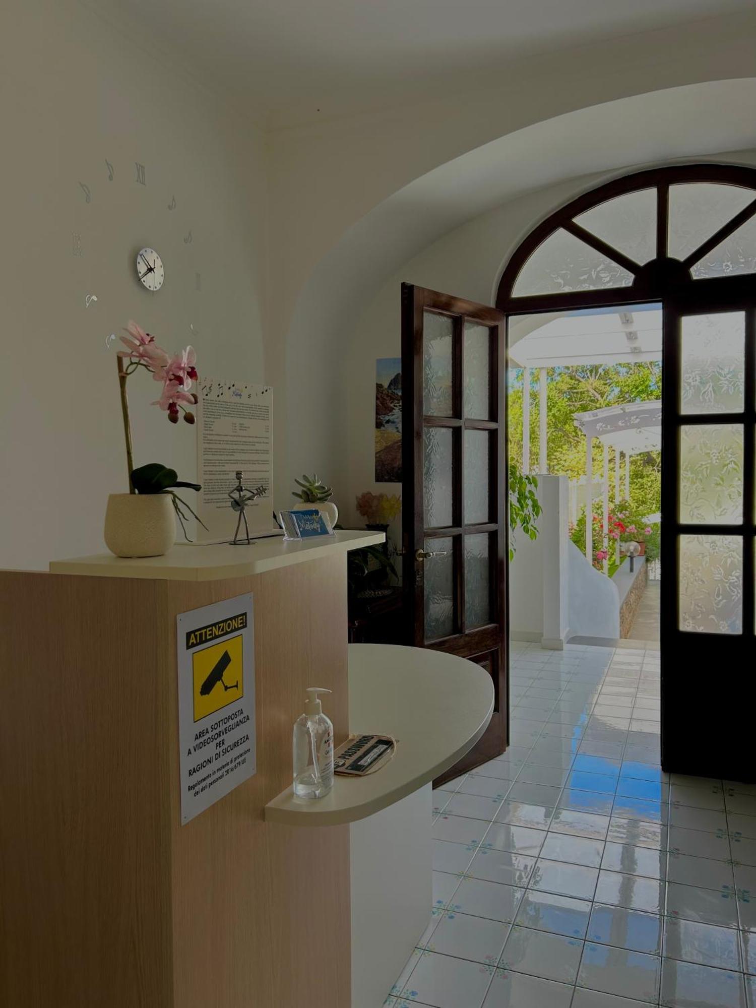 Capri Melody Bed & Breakfast Anacapri  Exterior photo